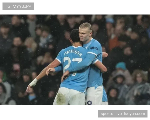 战报:曼城3-0完胜狼队,福登传射建功,哈兰德点射锁定胜局